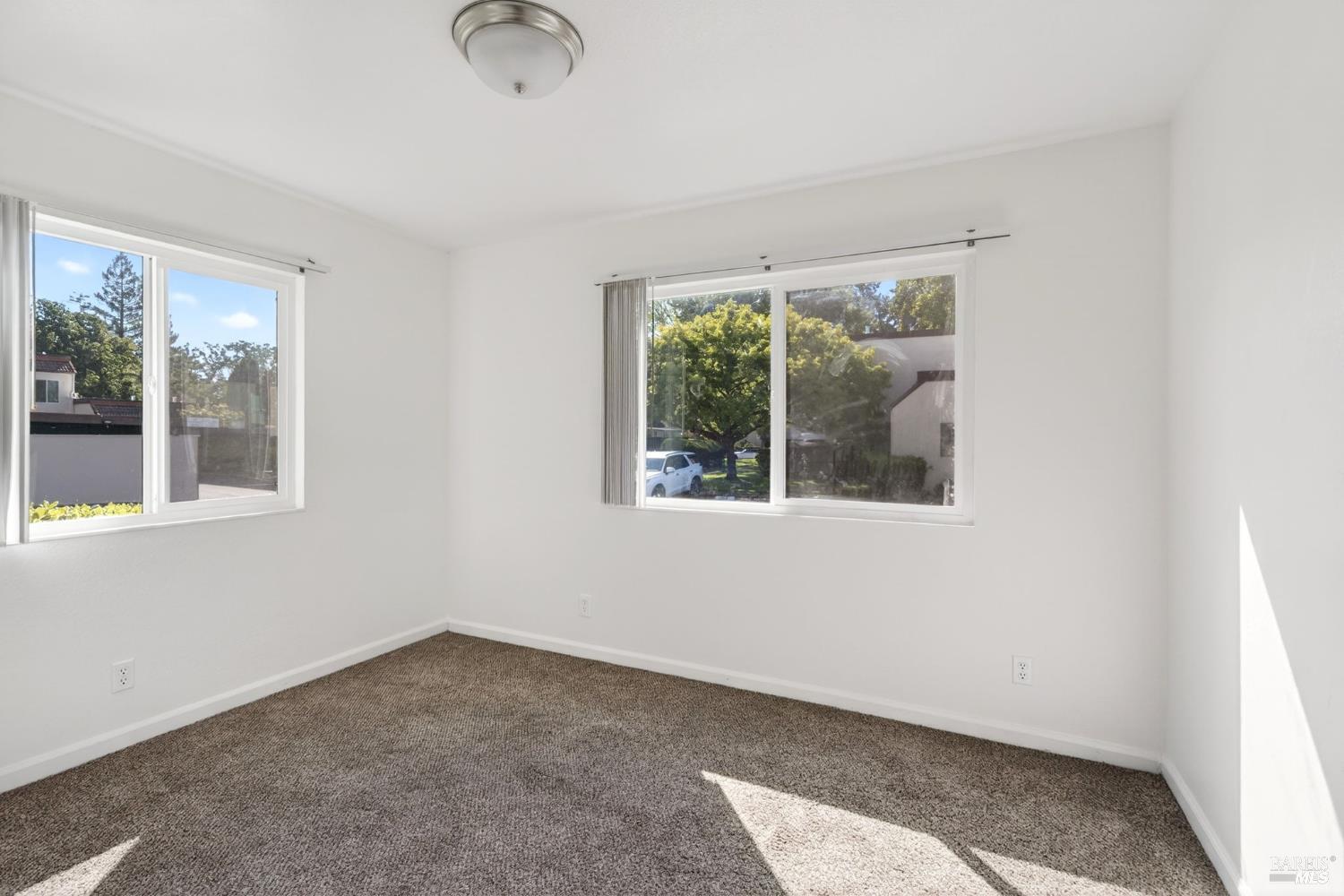 1834 Primavera Drive Santa Rosa, CA 95409 - Photo 27 of 44 Bedroom 2