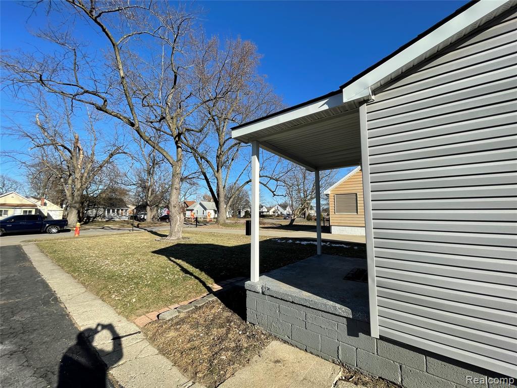 26431 Trowbridge Street Inkster, MI 48141 - Photo 11 of 34