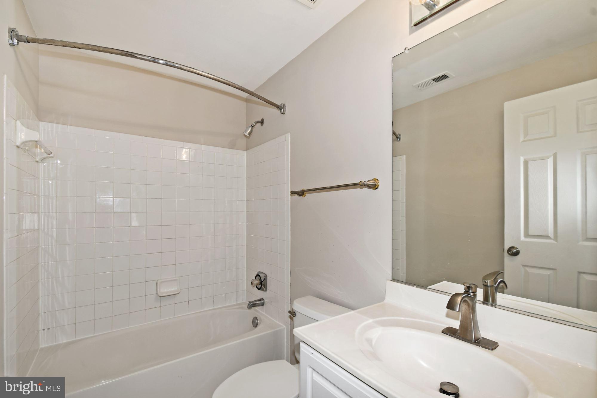 6149 Cobbs Road Alexandria, VA 22310 - Photo 15 of 38