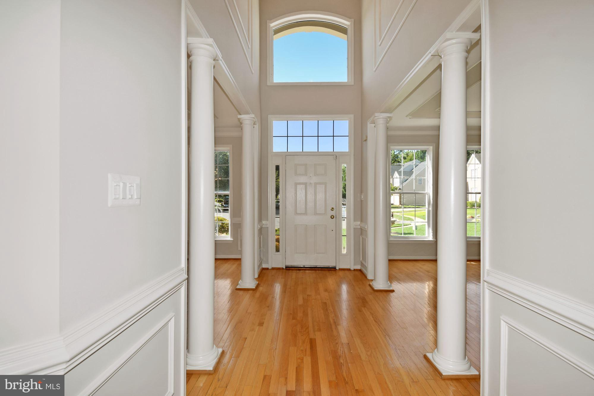 6149 Cobbs Road Alexandria, VA 22310 - Photo 3 of 38