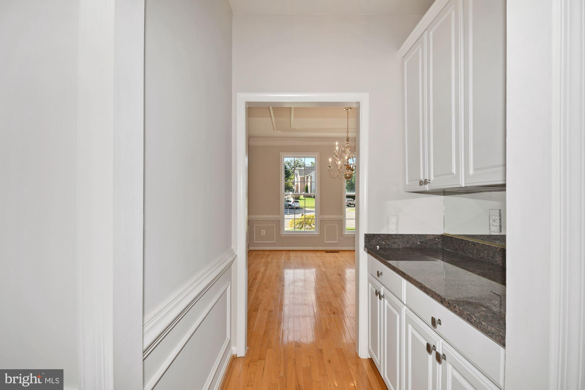 6149 Cobbs Road Alexandria, VA 22310 - Photo 10 of 38