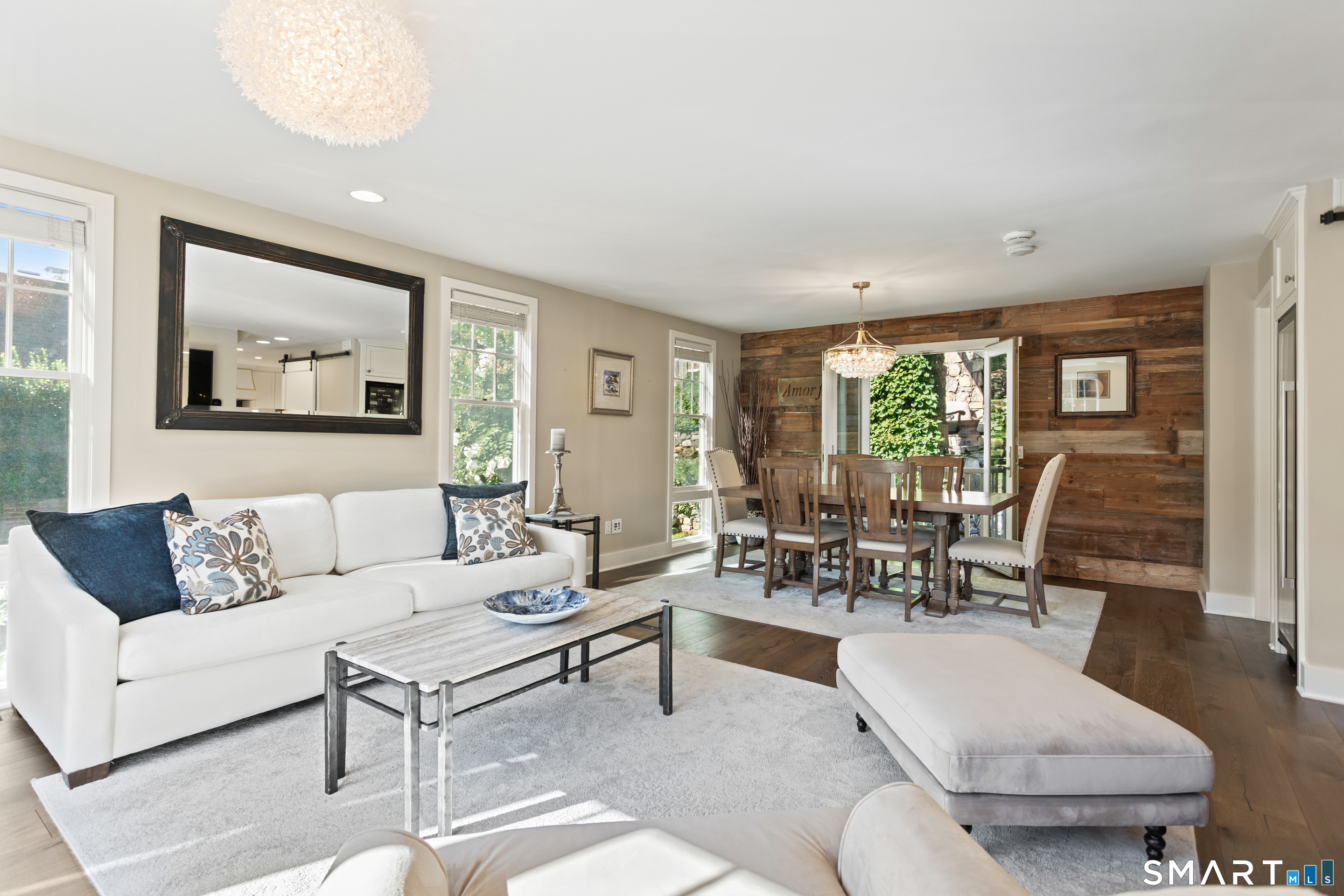 316 Valley Road Greenwich, CT 06807 - Photo 7 of 35 Gallery Image 7