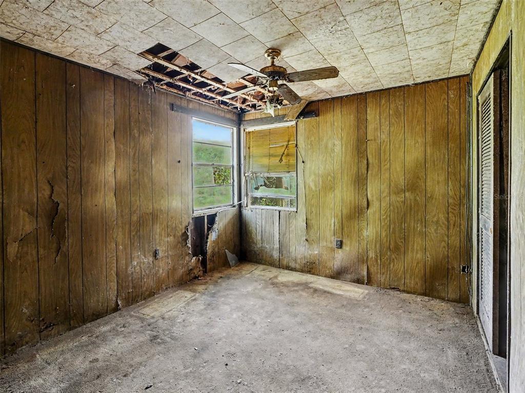 25628 Fishermans Road Paisley, FL 32767 - Photo 12 of 18