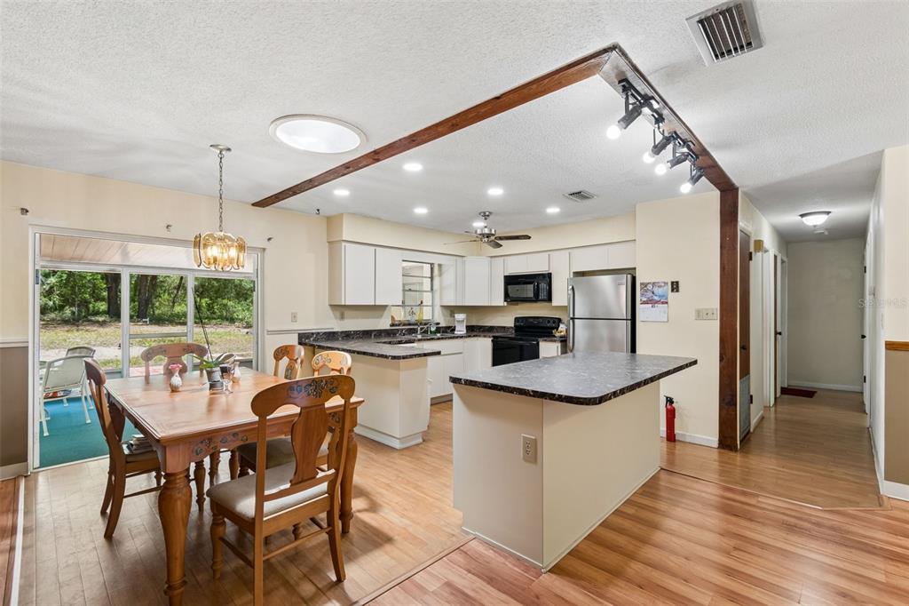 3757 East Side Court Inverness, FL 34453 - Photo 6 of 41