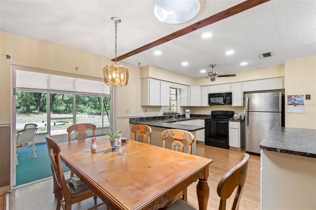 3757 East Side Court Inverness, FL 34453 - Photo 9 of 41