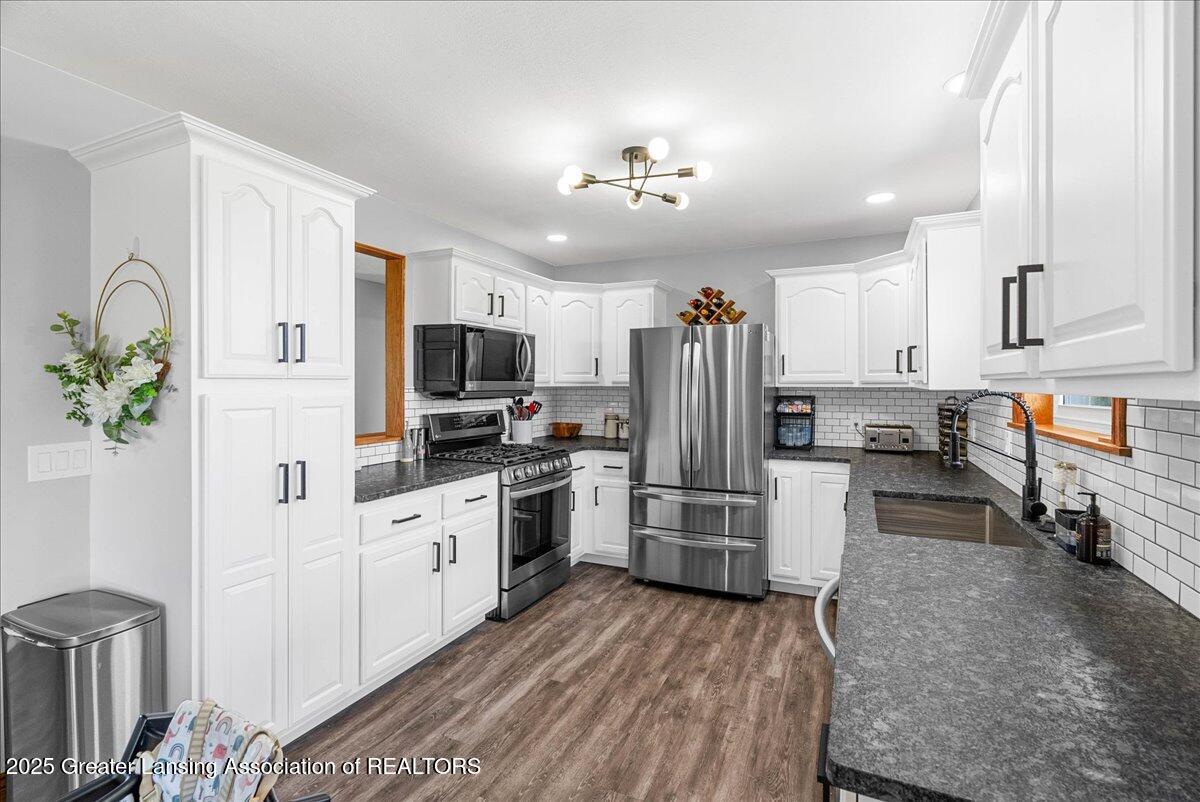 6600 West Lowe Road St. Johns, MI 48879 - Photo 14 of 51 18-Media Jett-26