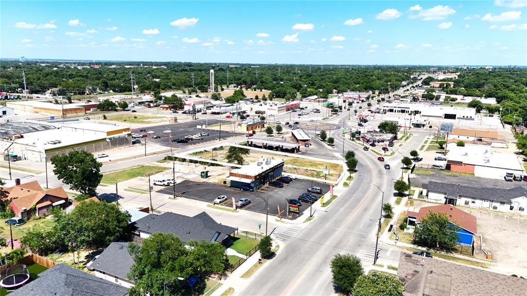 3607 East Rosedale Street Fort Worth, TX 76105 - Photo 7 of 15 Aerial overview of property's location with property parcel outlined
