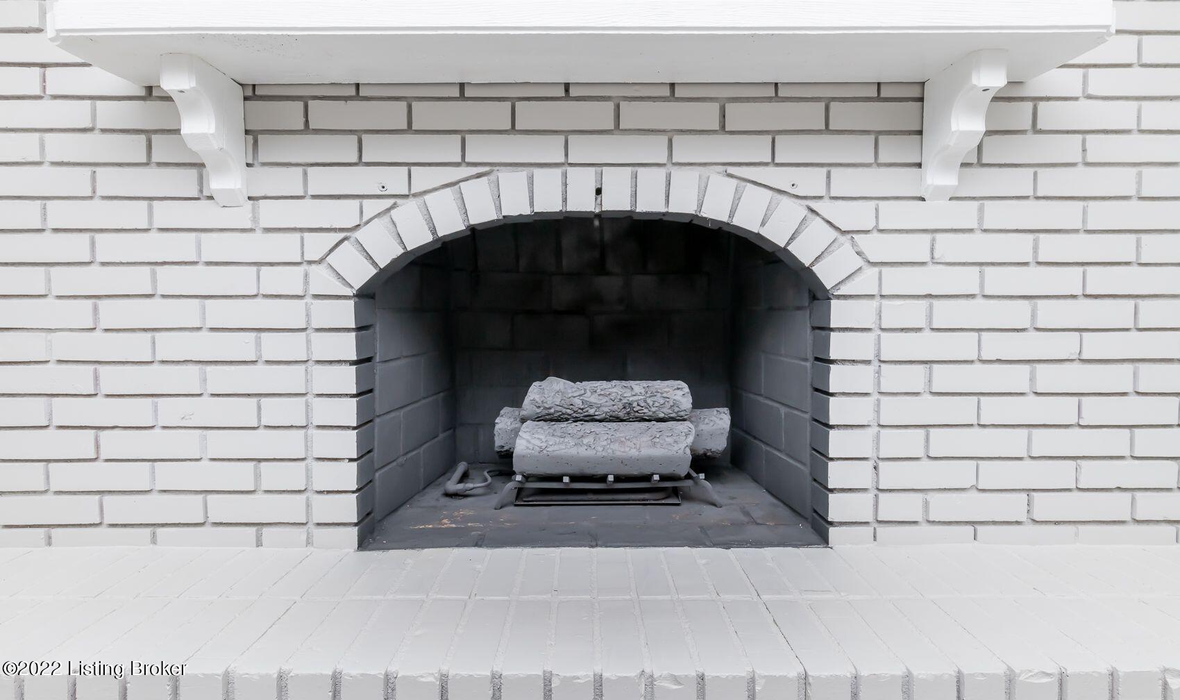 7315 Paiute Road Louisville, KY 40214 - Photo 27 of 38 p fireplace 3