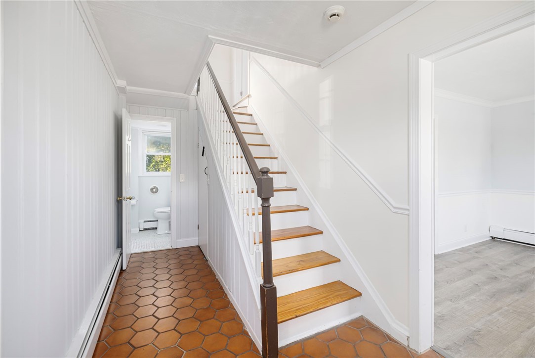 41 Spadina Avenue Warwick, RI 02889 - Photo 13 of 41