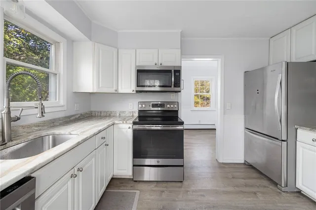 $499,900 | 41 Spadina Avenue, Warwick, RI 02889