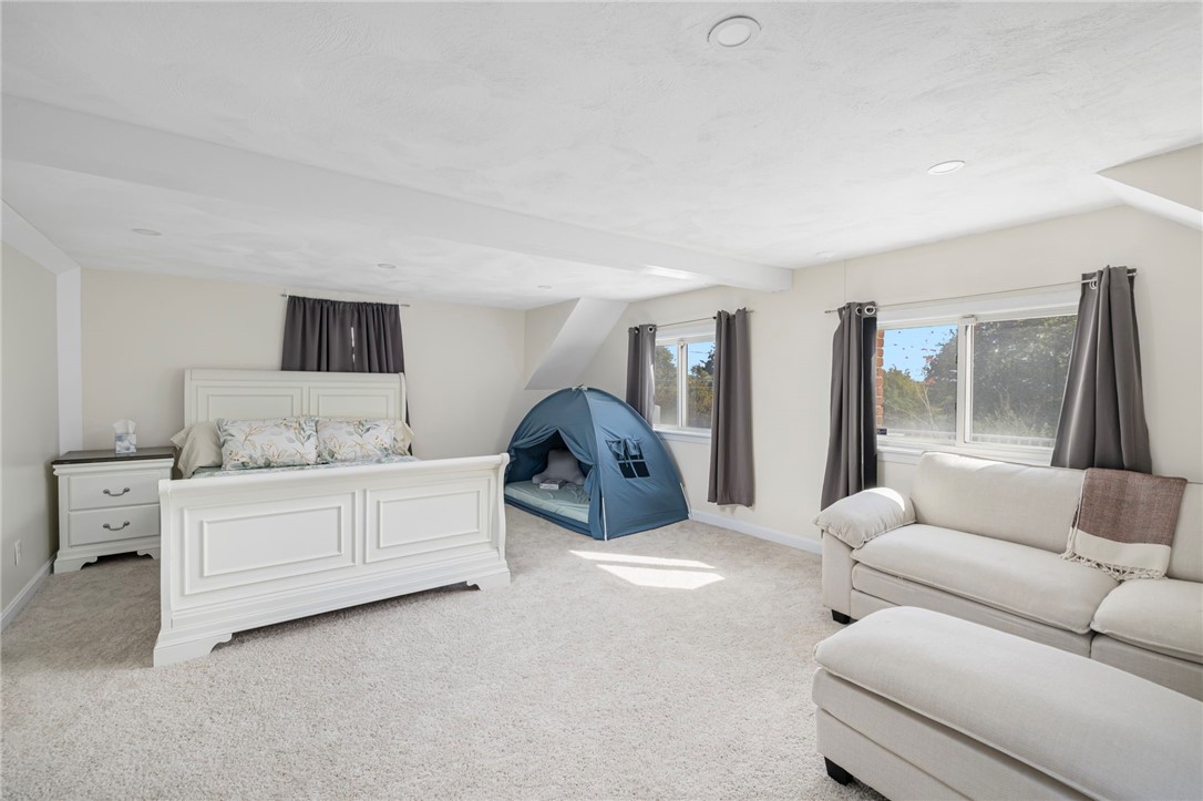 41 Spadina Avenue Warwick, RI 02889 - Photo 23 of 41