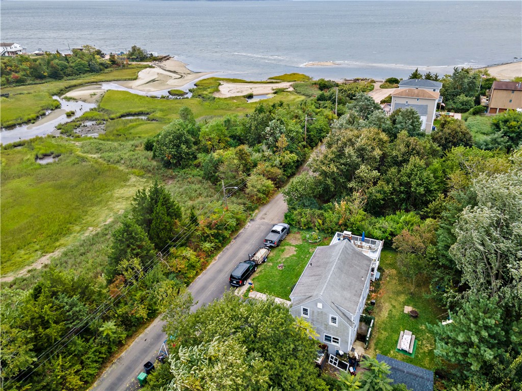 41 Spadina Avenue Warwick, RI 02889 - Photo 6 of 41