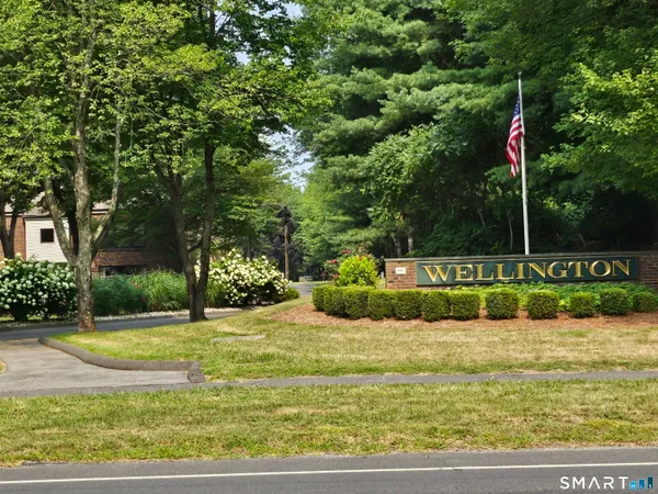 $2,200 | 48 Wellington Drive, Unit 48, Farmington, CT 06032