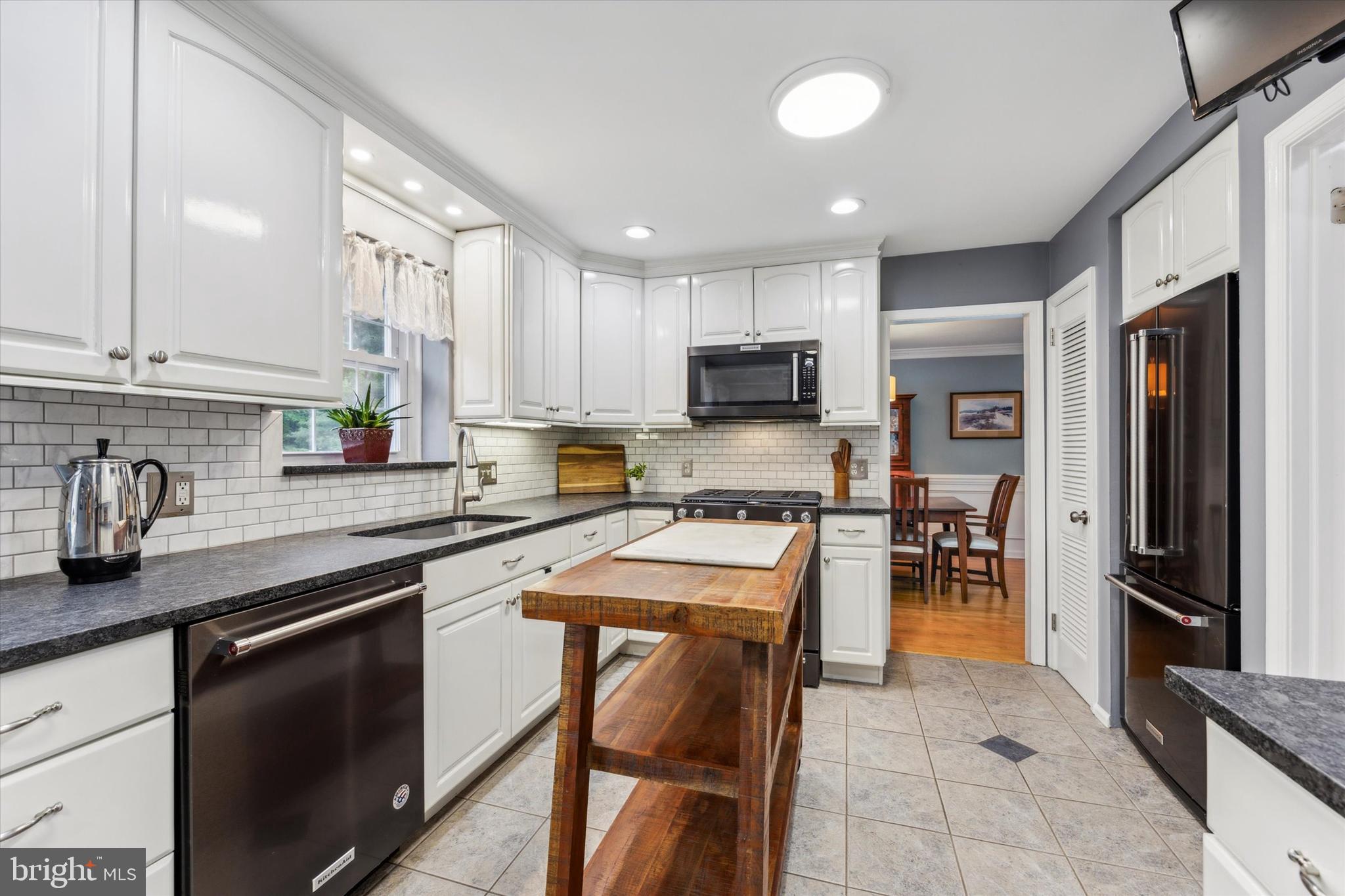 305 Ponds Edge Road West Chester, PA 19382 - Photo 15 of 66 Gallery Image 15