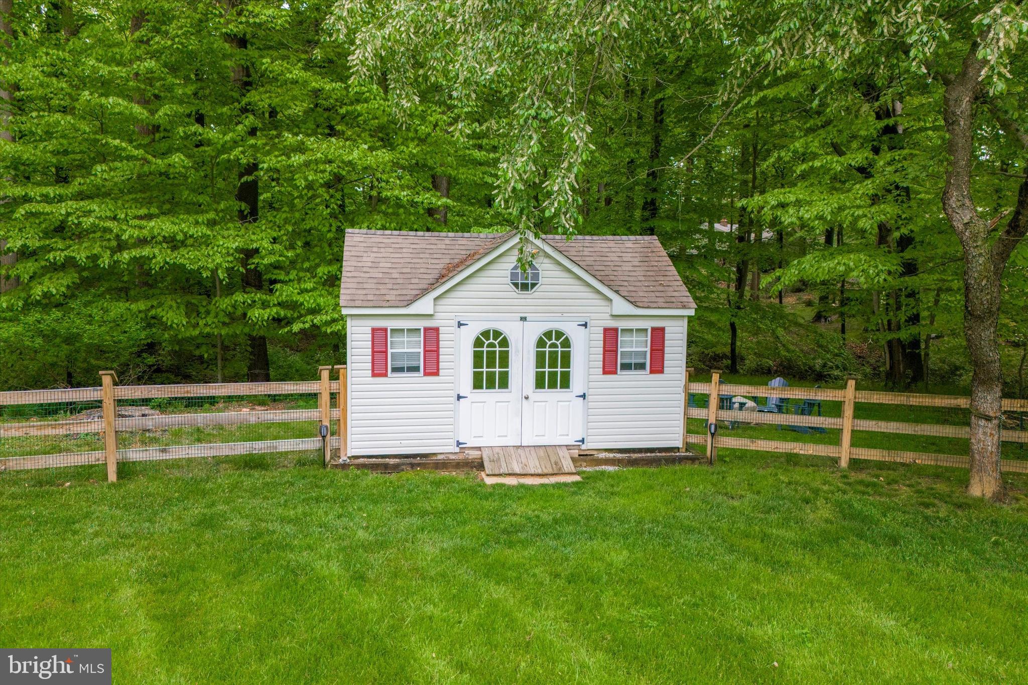 305 Ponds Edge Road West Chester, PA 19382 - Photo 45 of 66 Gallery Image 45
