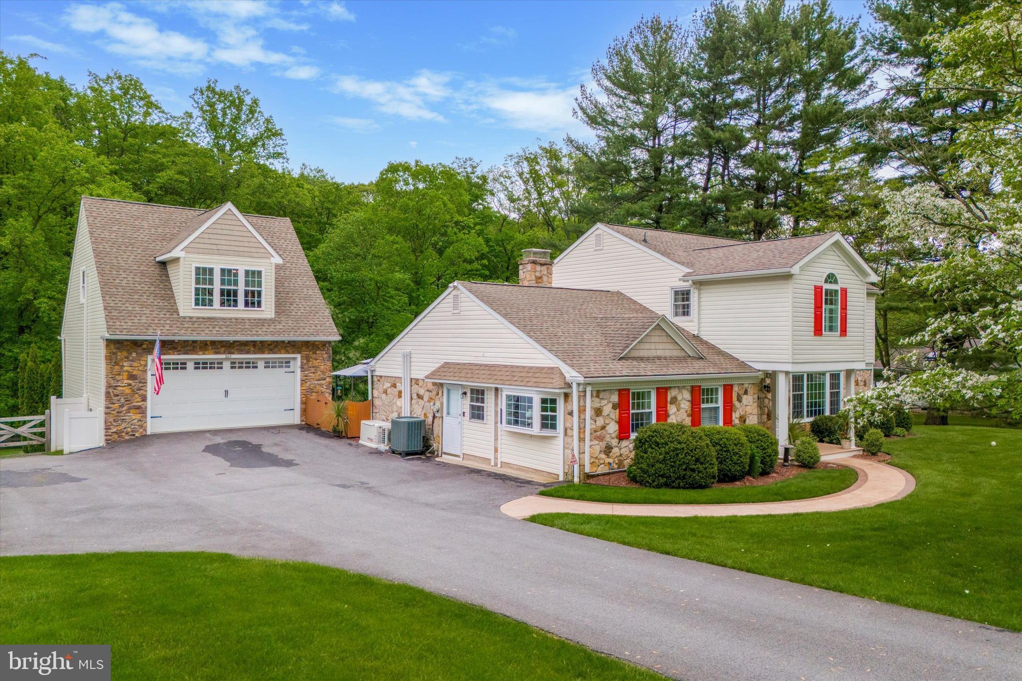 305 Ponds Edge Road West Chester, PA 19382 - Photo 48 of 66 Gallery Image 48