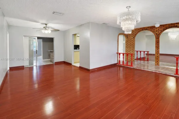 $4,200 | 3241 Northwest 40th Street, Lauderdale Lakes, FL 33309