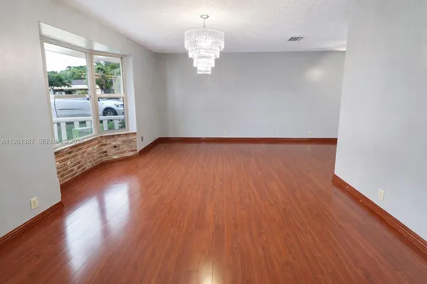 $4,200 | 3241 Northwest 40th Street, Lauderdale Lakes, FL 33309
