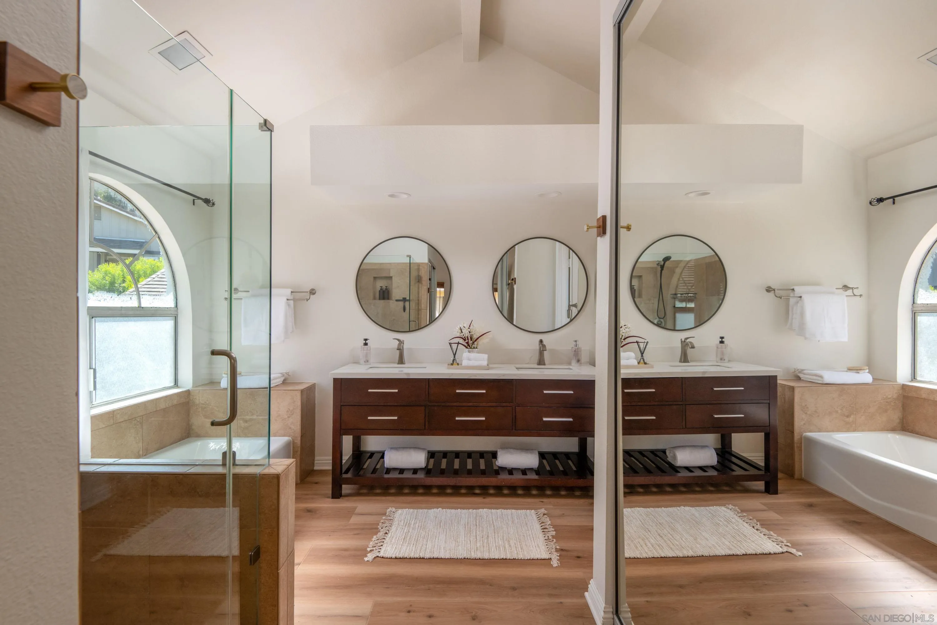 2794 Woodwind Road Carlsbad, CA 92008 - Photo 14 of 39 Gallery Image 14