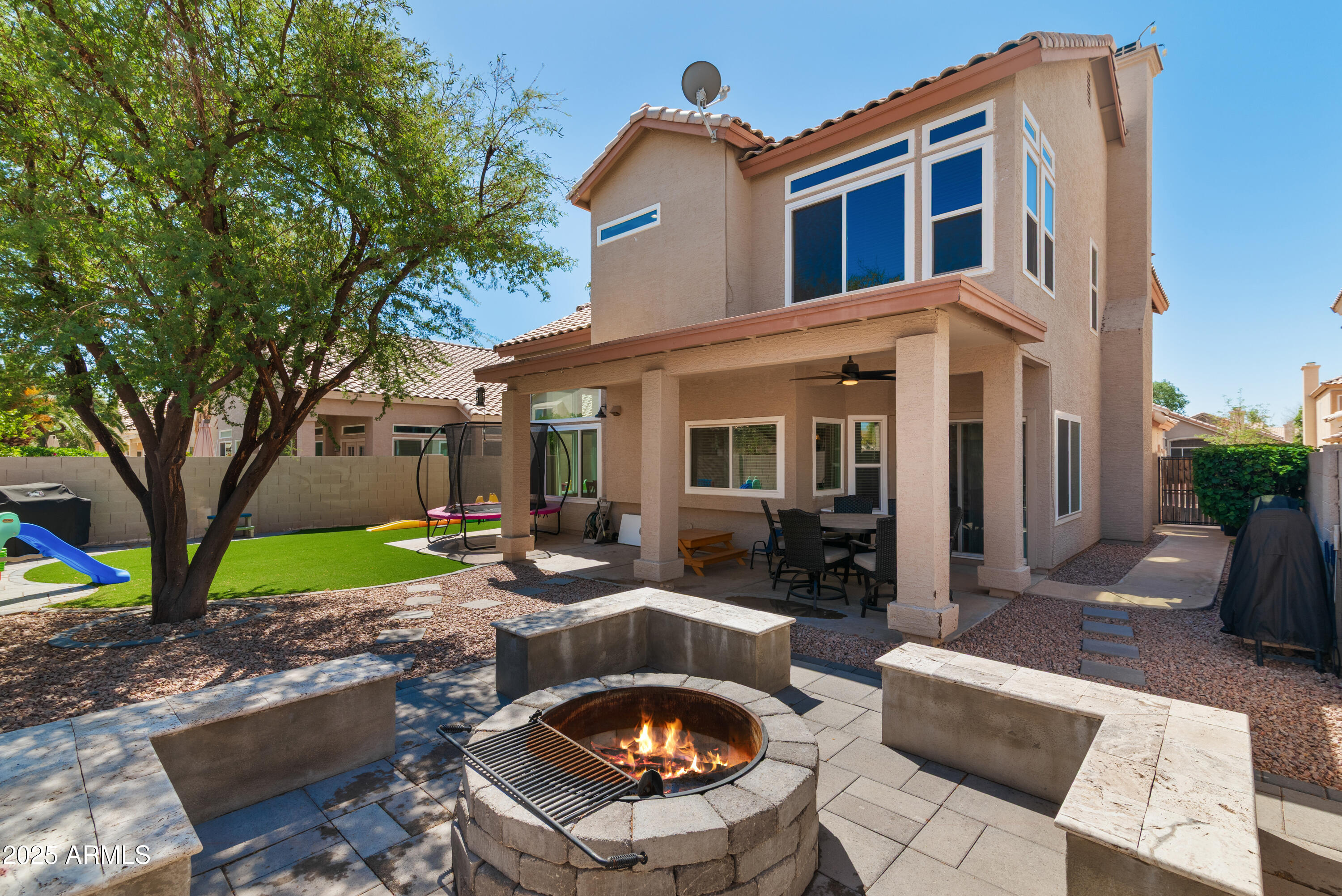 162 West El Freda Road Tempe, AZ 85284 - Photo 5 of 53 46_162 w el freda-43