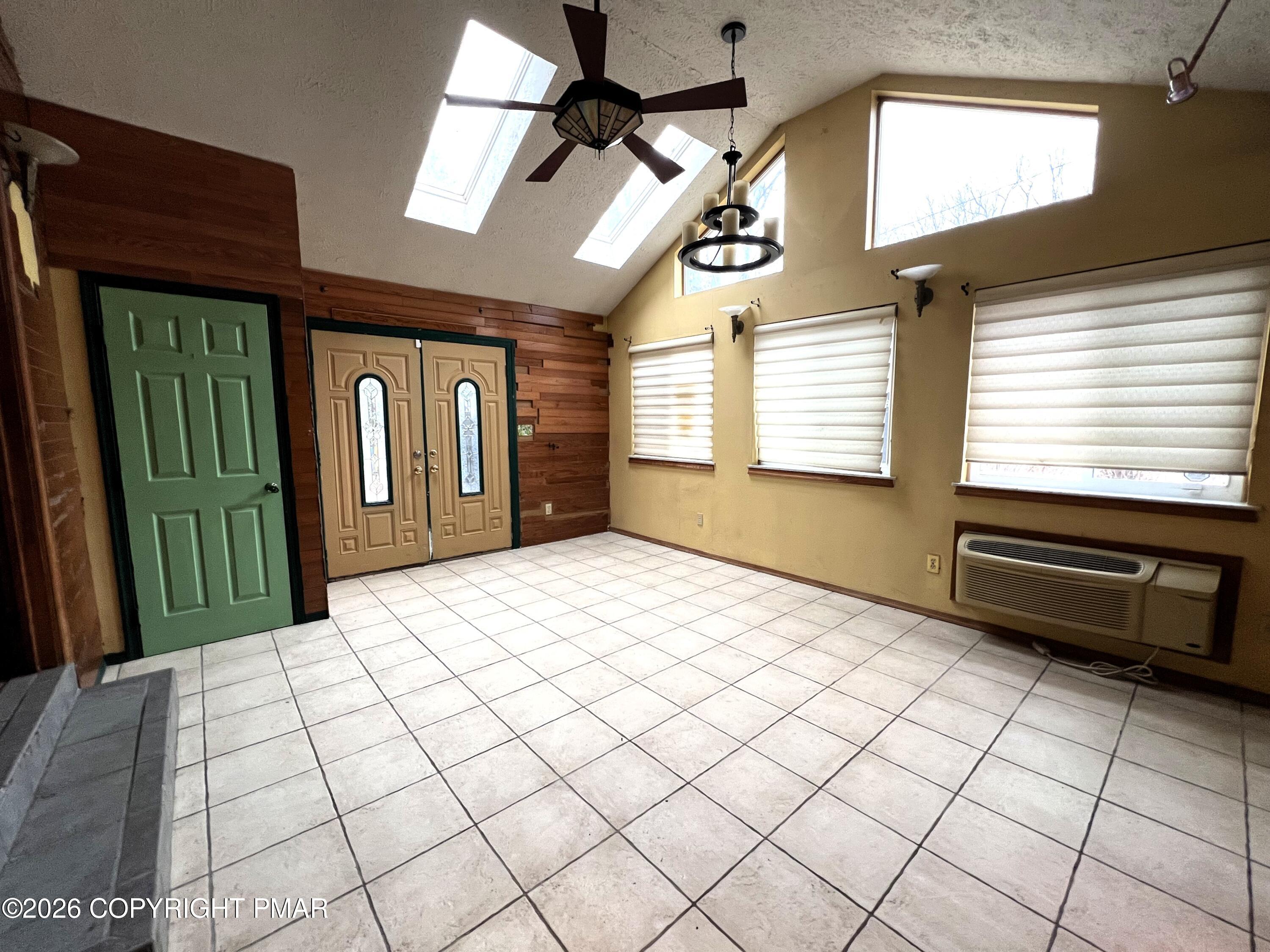 152 Fairview Avenue Mount Pocono, PA 18344 - Photo 3 of 27 Photo Mar 19 2026, 9 42 40 AM