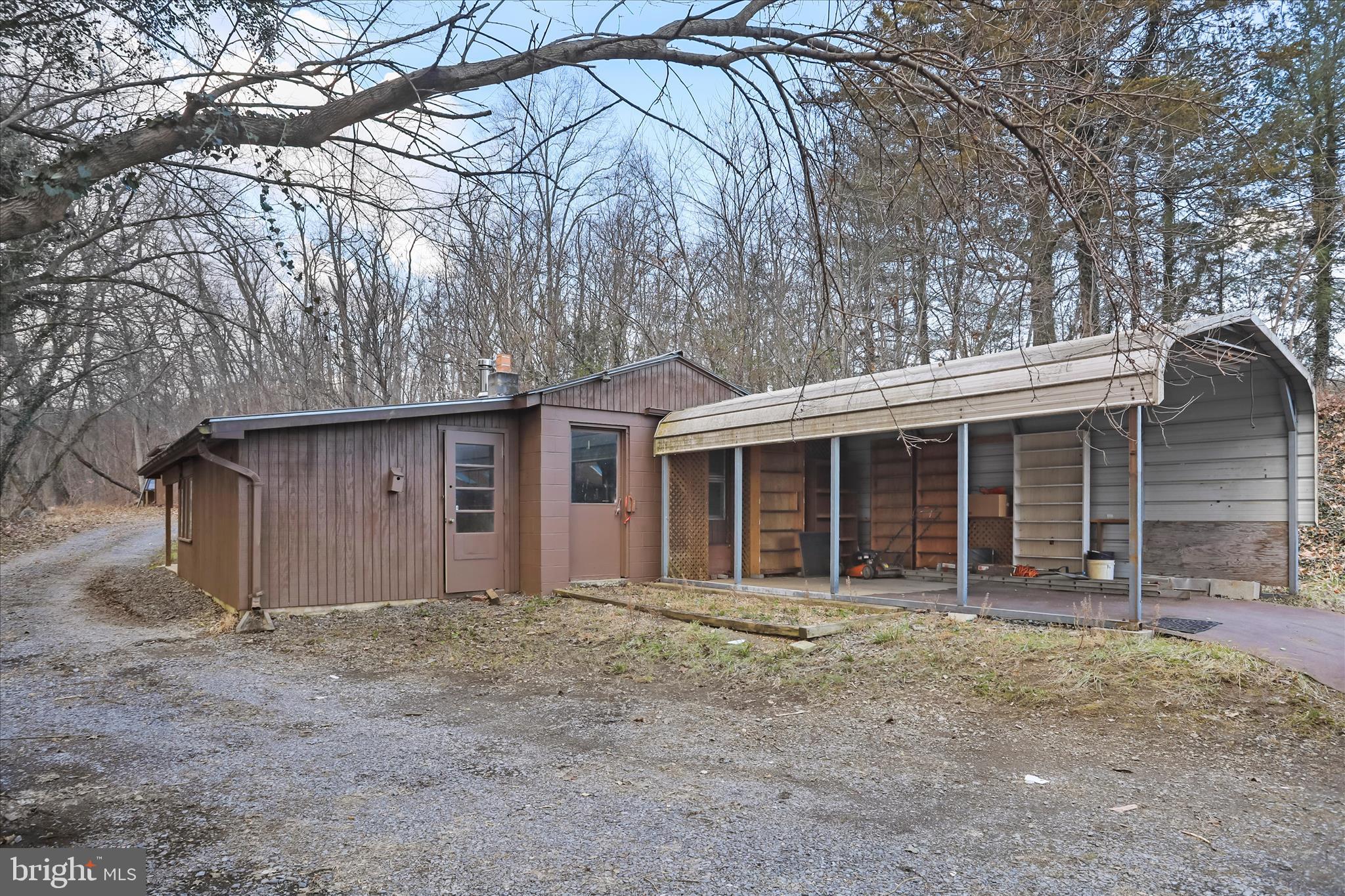 84 Funk Road Strasburg, VA 22657 - Photo 27 of 45 a front view of a house with garden