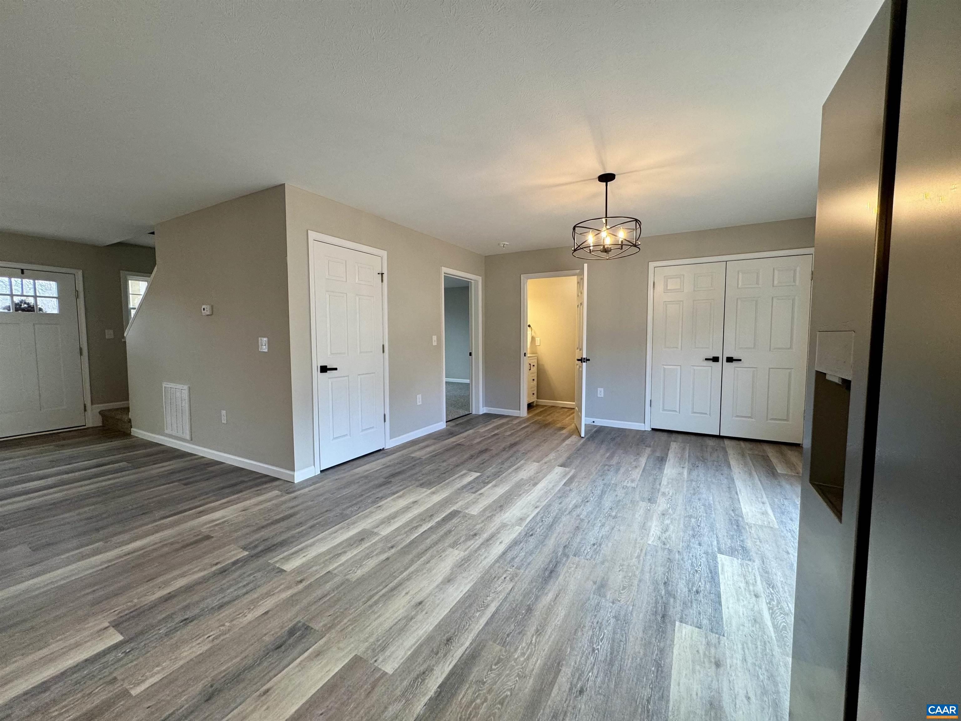 202 Robinhood Road Staunton, VA 24401 - Photo 19 of 75