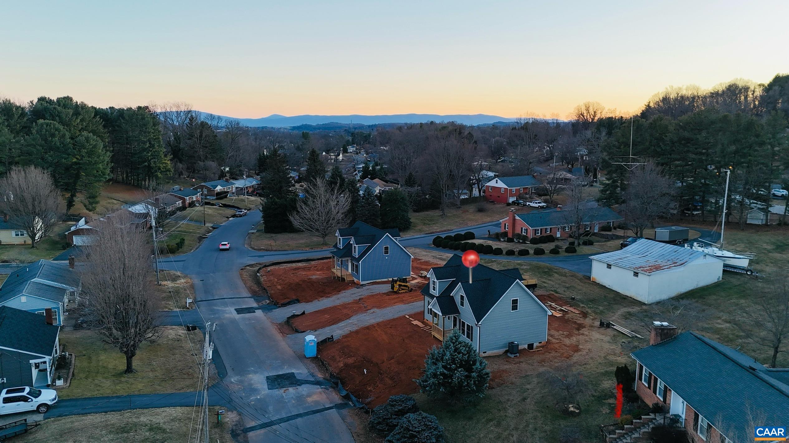 202 Robinhood Road Staunton, VA 24401 - Photo 4 of 75