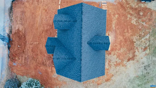 $374,900 | 202 Robinhood Road, Staunton, VA 24401