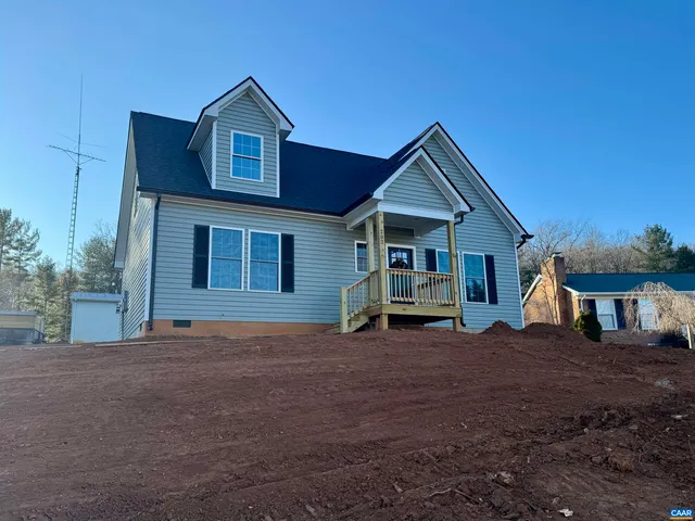 $374,900 | 202 Robinhood Road, Staunton, VA 24401