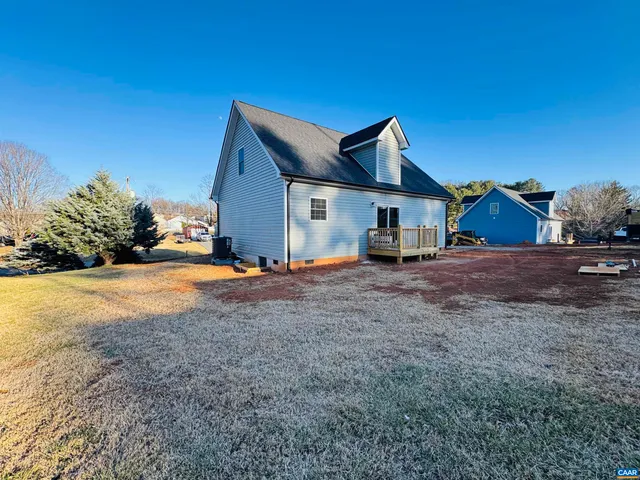 $374,900 | 202 Robinhood Road, Staunton, VA 24401