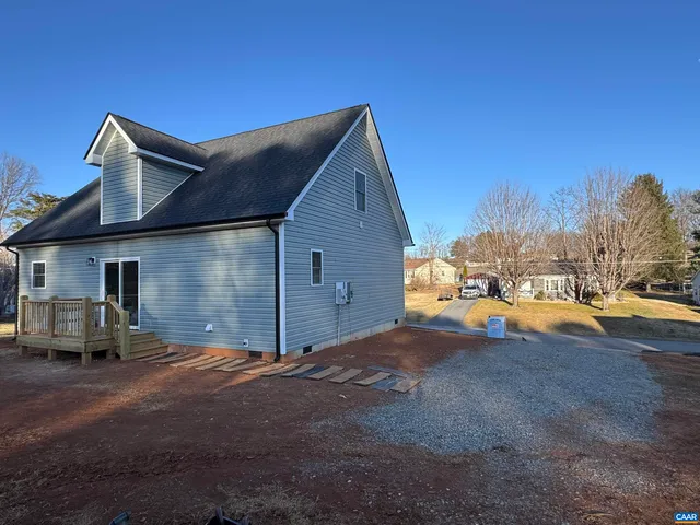 $374,900 | 202 Robinhood Road, Staunton, VA 24401