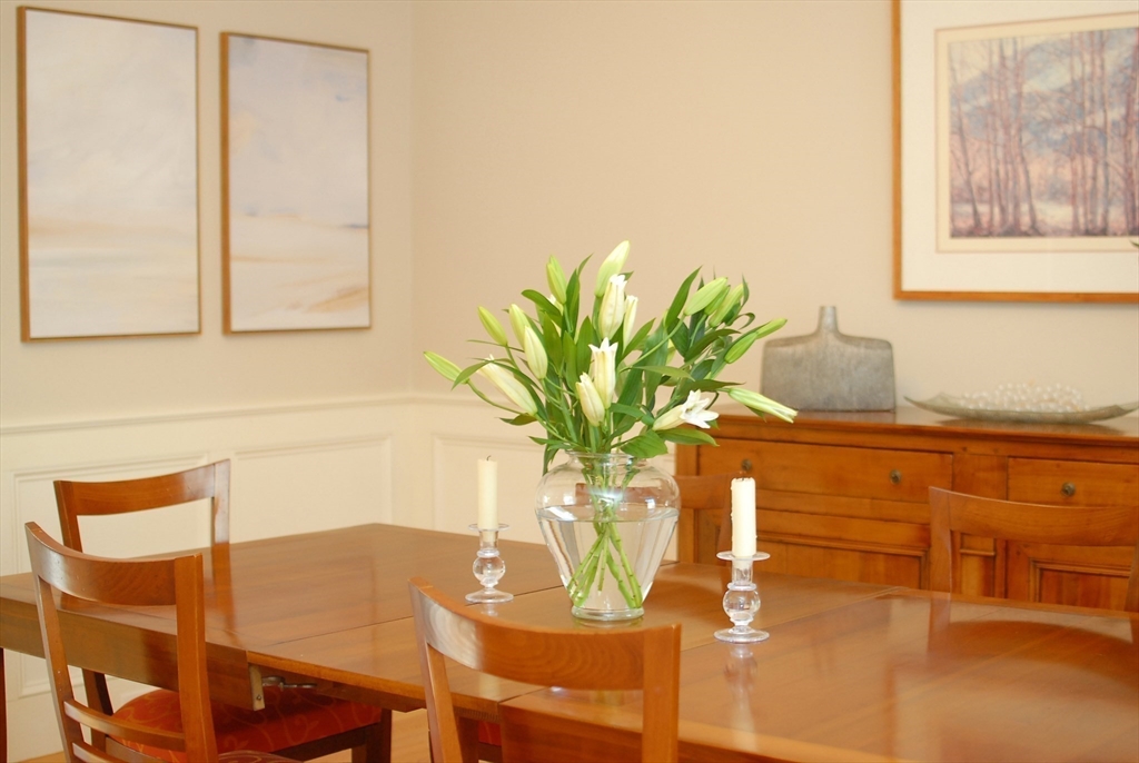 82 Old Bridge Road Concord, MA 01742 - Photo 11 of 42 Gallery Image 11
