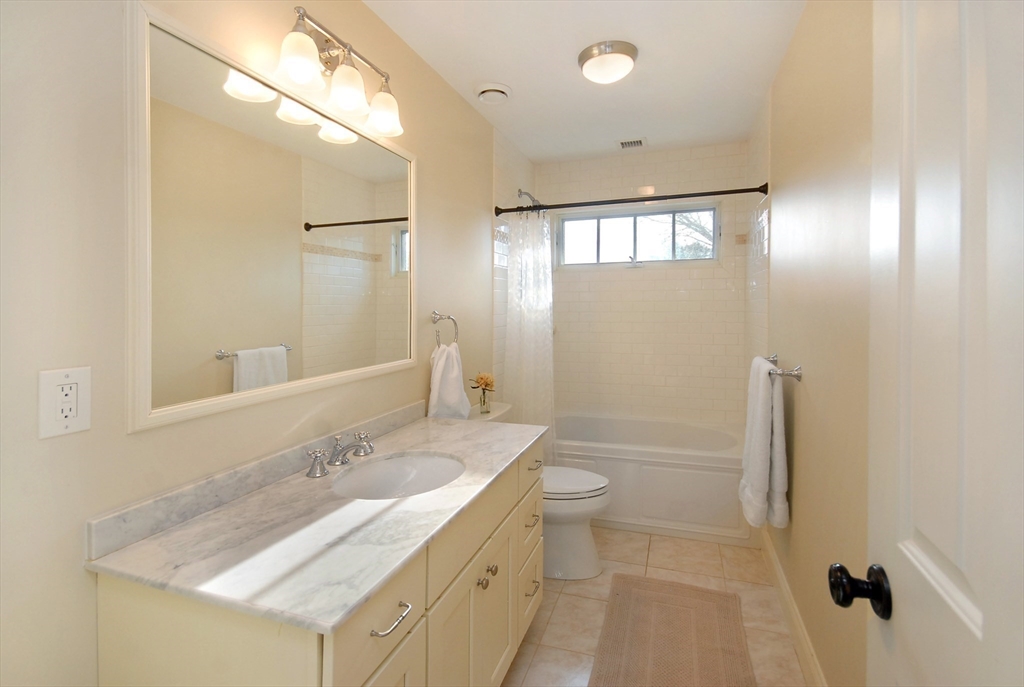 82 Old Bridge Road Concord, MA 01742 - Photo 34 of 42 Gallery Image 34