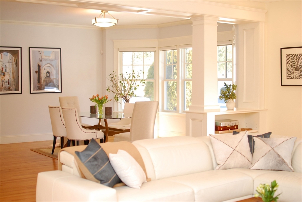 82 Old Bridge Road Concord, MA 01742 - Photo 8 of 42 Gallery Image 8