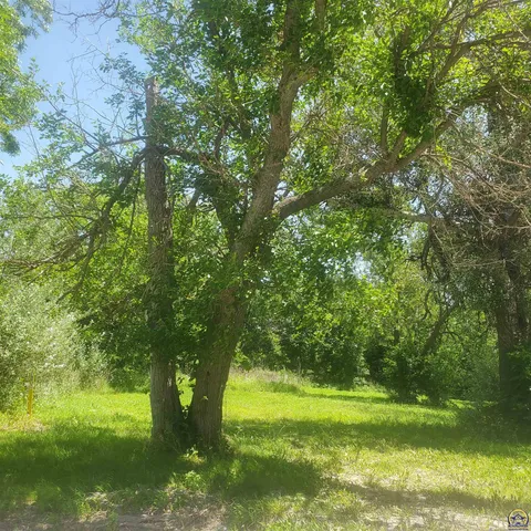 $25,000 | 524 North 6th Street, Osage City, KS 66523