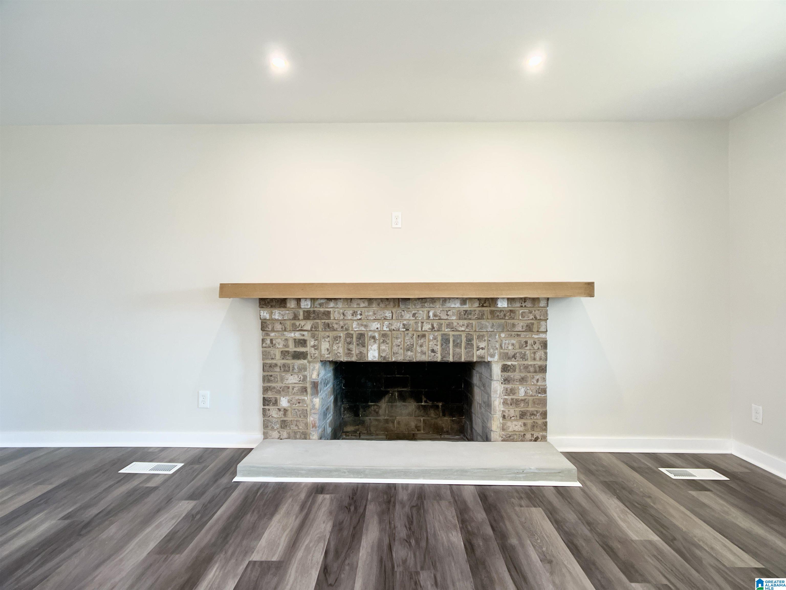 8805 Taylors Ferry Road Bessemer, AL 35023 - Photo 4 of 23