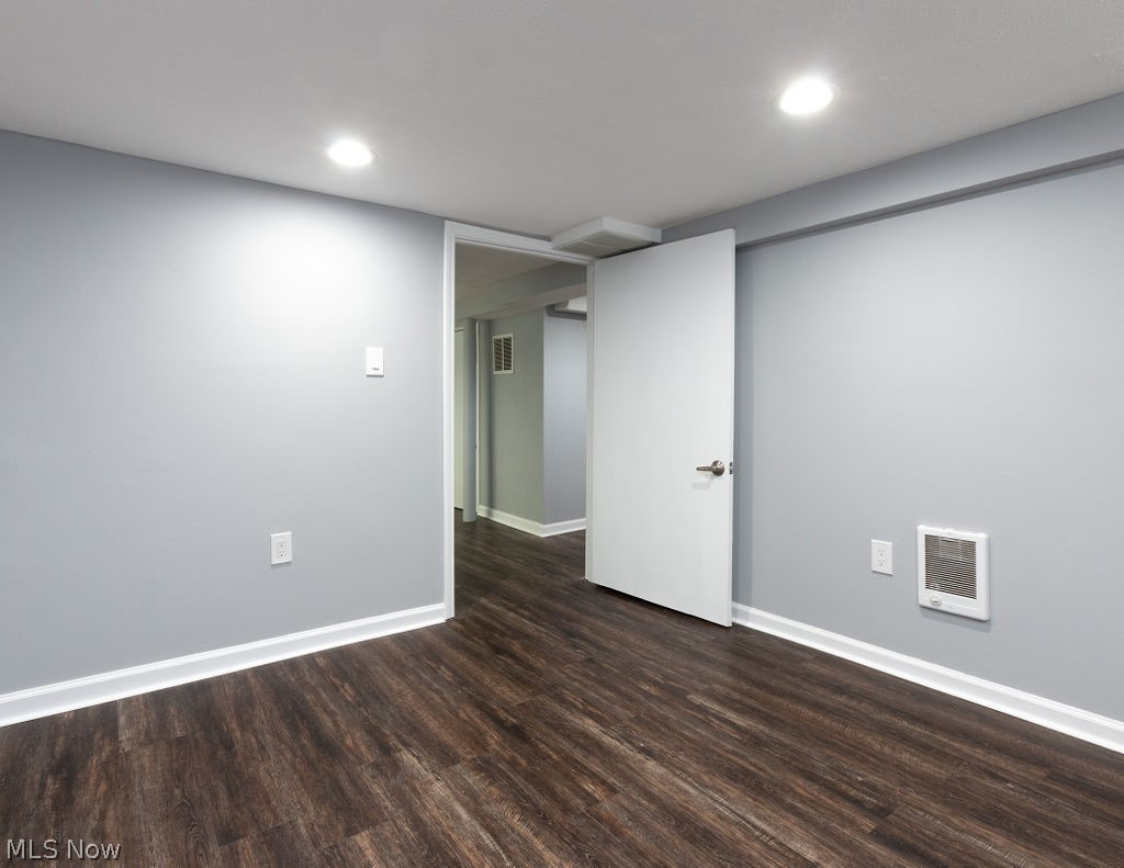 1651 Sunview Road Cleveland, OH 44124 - Photo 27 of 35 Gallery Image 27