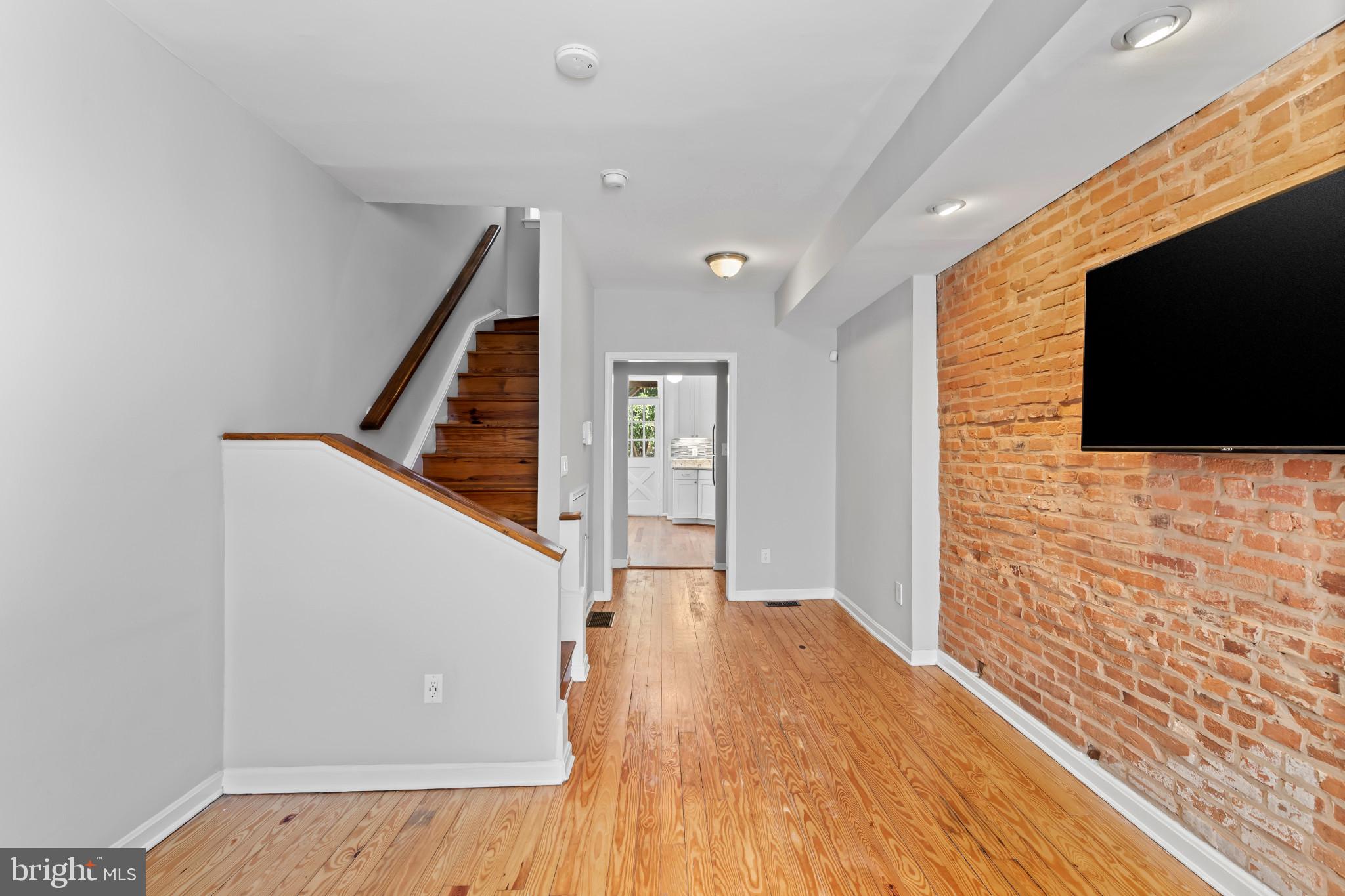 1232 Patapsco Street Baltimore, MD 21230 - Photo 4 of 39