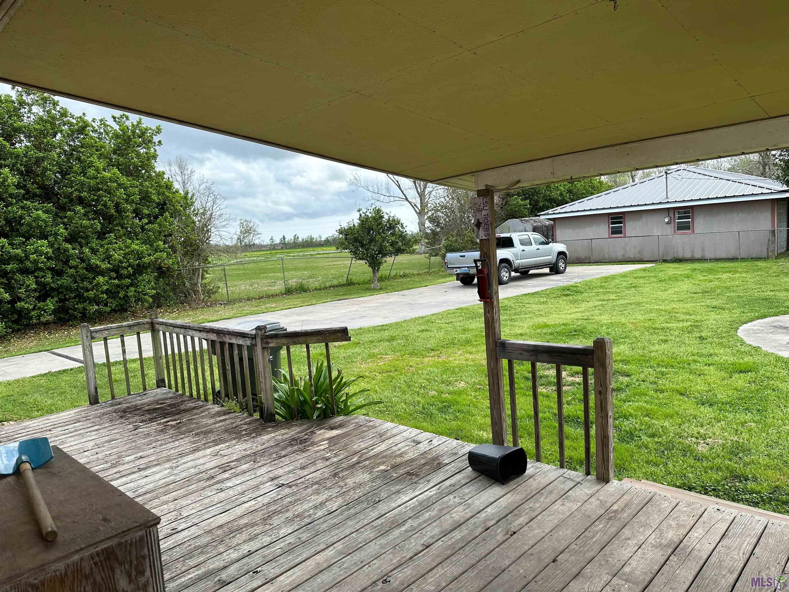 381-383 Bayou Blue Road Houma, LA 70364 - Photo 11 of 22