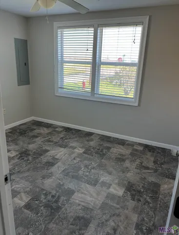 $282,000 | 381-383 Bayou Blue Road, Houma, LA 70364