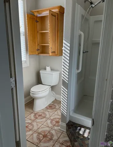 $282,000 | 381-383 Bayou Blue Road, Houma, LA 70364