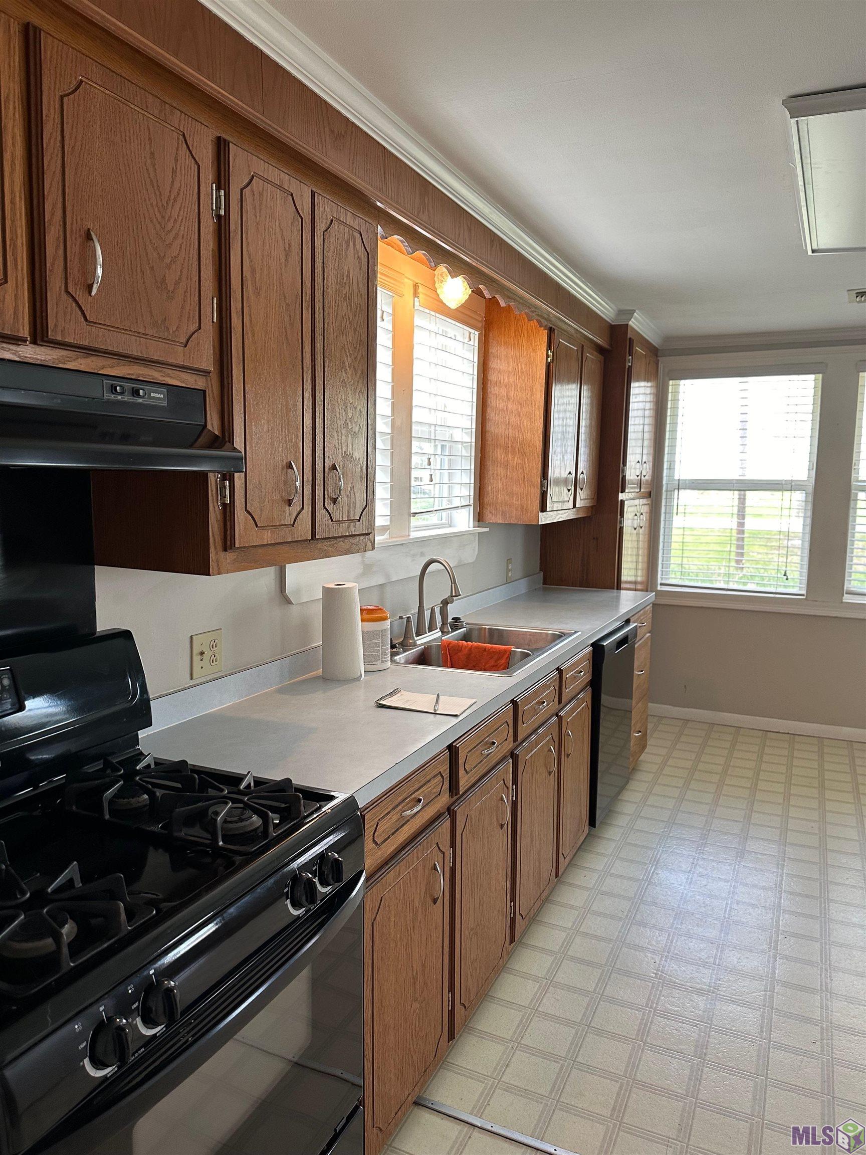 381-383 Bayou Blue Road Houma, LA 70364 - Photo 4 of 22