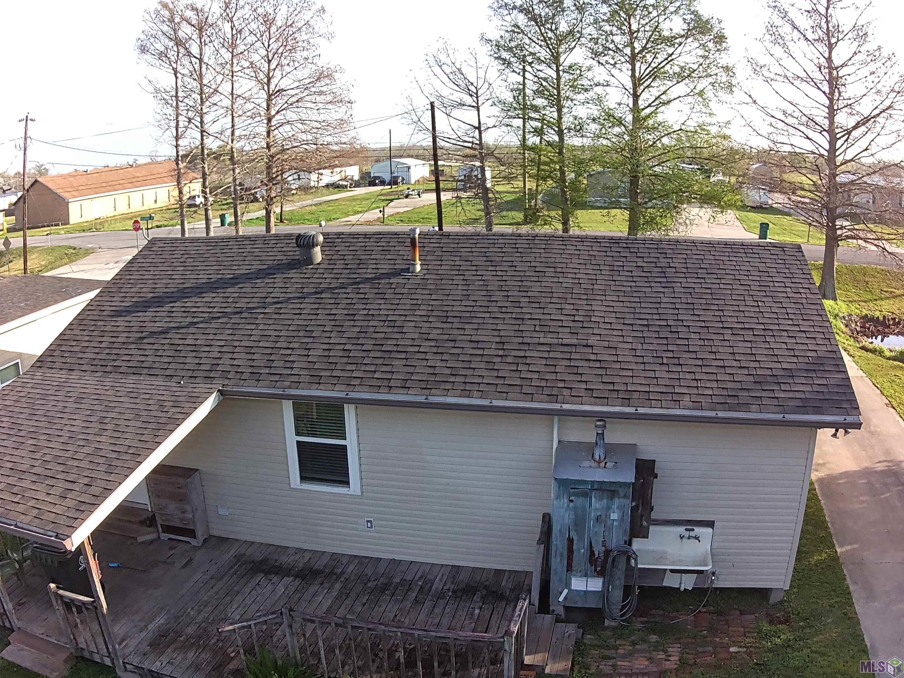 381-383 Bayou Blue Road Houma, LA 70364 - Photo 10 of 22