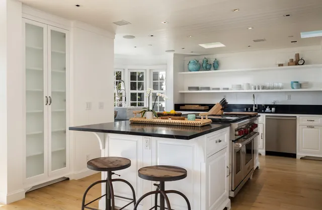 $36,995,000 | 571 Sand Point Road, Carpinteria, CA 93013