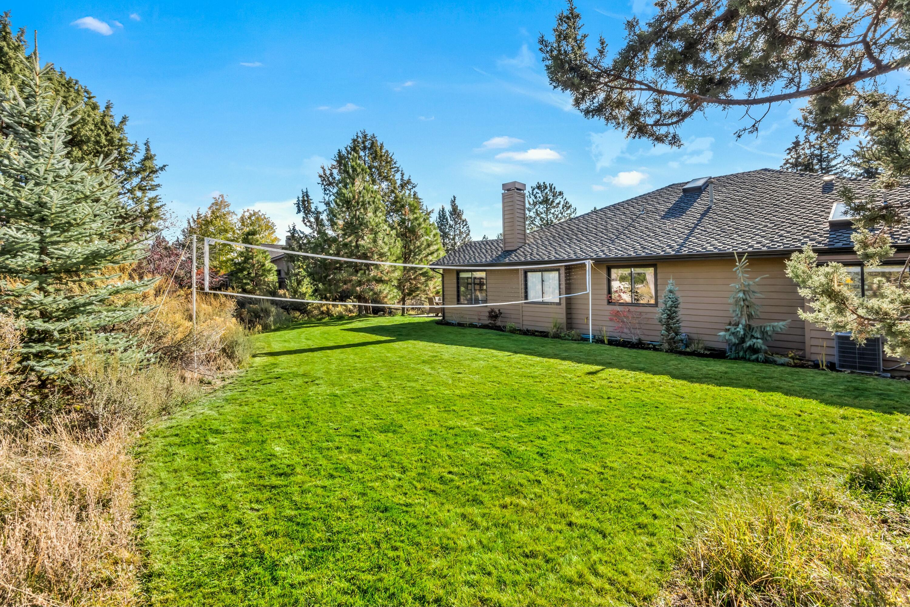 19675 Sunshine Way Bend, OR 97702 - Photo 41 of 52 tempImagew575TN