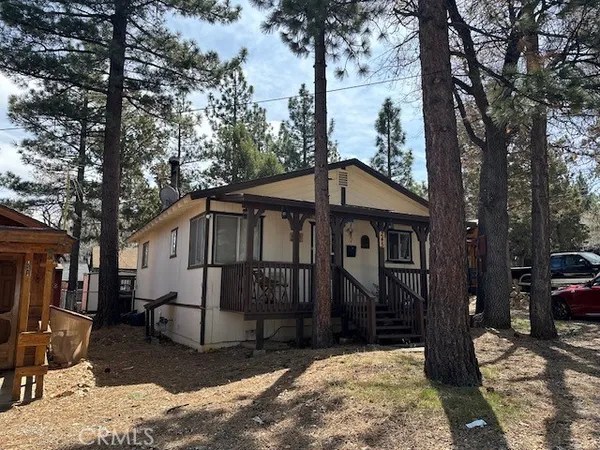 $345,000 | 245 Sunset Lane, Sugarloaf, CA 92386