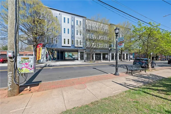 $1,700 | 456 Flat Shoals Avenue Southeast, Unit 202, Atlanta, GA 30316