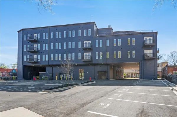 $1,700 | 456 Flat Shoals Avenue Southeast, Unit 202, Atlanta, GA 30316