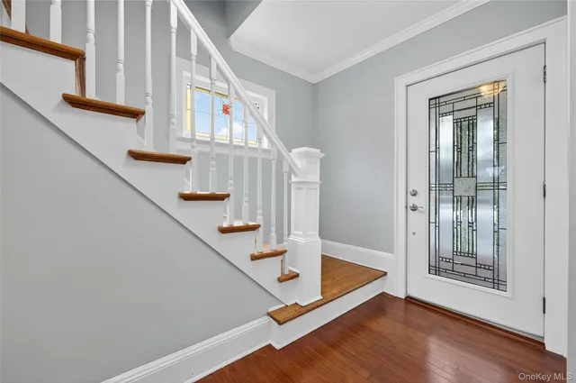 $5,500 | 26 9th Street, Locust Valley, NY 11560